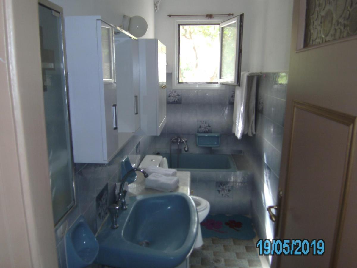George'S House Apartment Agios Matthaios  Exterior photo